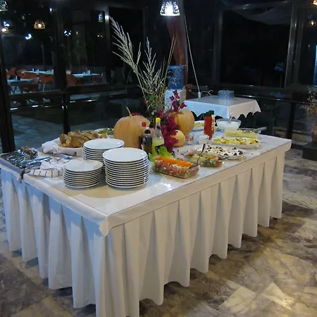 Xanthos Boutique Patara מלון