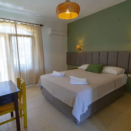 מלון Xanthos Boutique Patara 3*